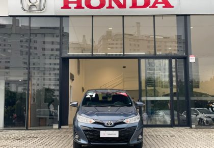 Toyota YARIS 1.5 16V FLEX XS CONNECT